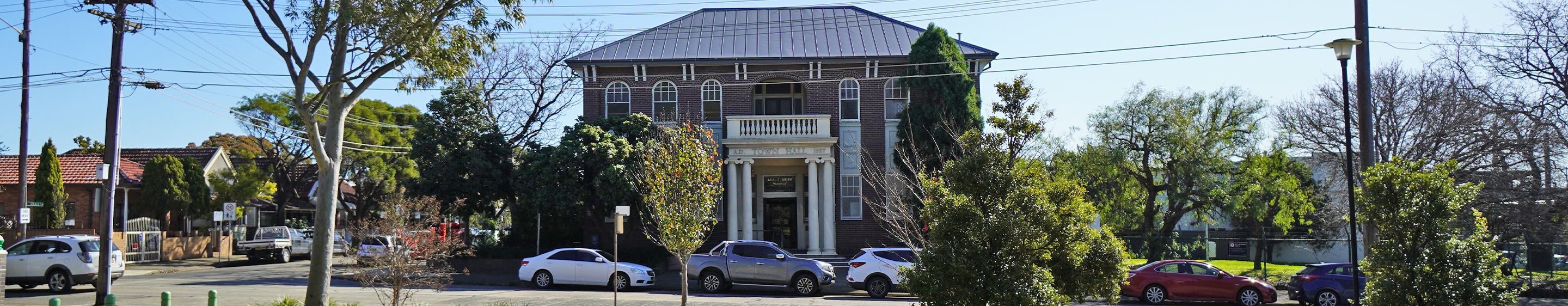 Exterior of St Peters Town Hall 